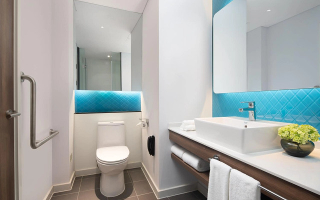 Отель Holiday Inn Express Chongli