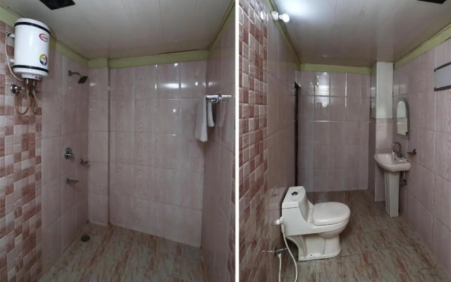 The Rohtak Hyatt by OYO Rooms