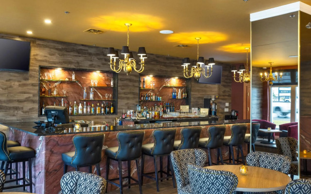Halifax Tower Hotel & Conference Centre, Ascend Hotel Collection