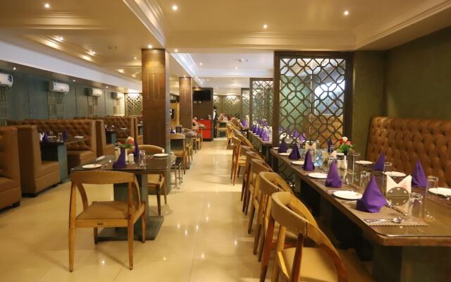 Hotel Radhika Regency