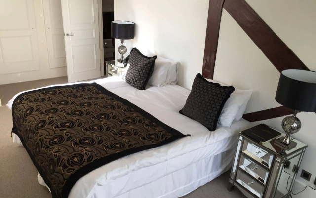 The Walton Hotel