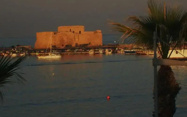 Paphinia SeaView Apartments