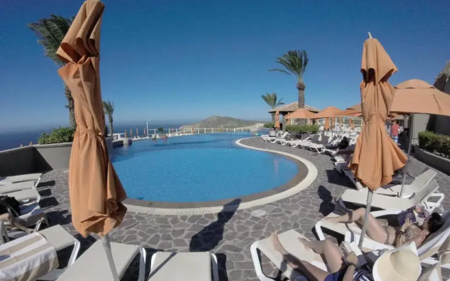 Suites at Sunset Beach Cabo San Lucas Golf and Spa
