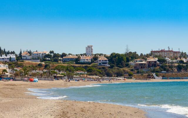 3 bedroom beachfront apartment La Cala de Mijas