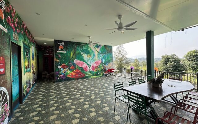 King Bavi Resort