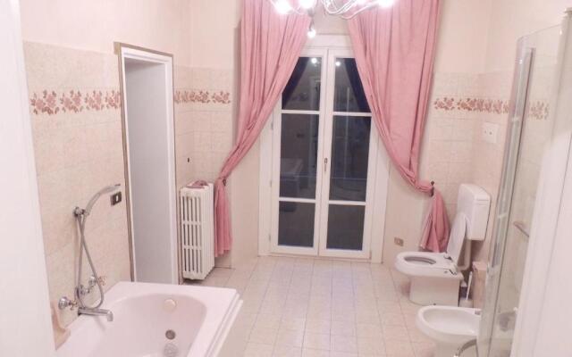 Apartment With 4 Bedrooms in Brescia, With Furnished Terrace and Wifi