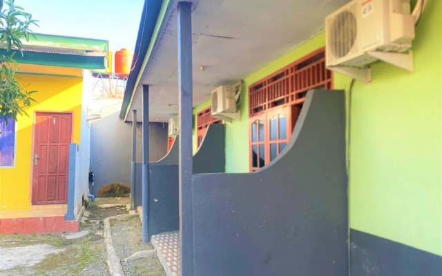 RedDoorz @ Wisma Sentosa Palopo