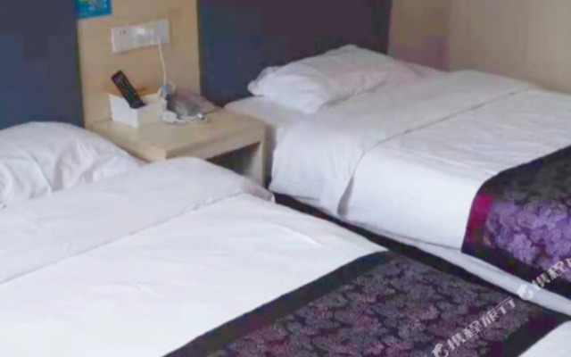 Pod Inn Hotel (Kunshan Railway Station Kuncheng Plaza)