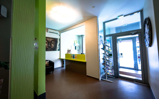 Brit Hotel Confort Auclair Gueret