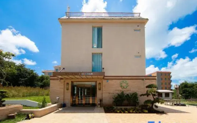 Weizhou Island Youyu Holiday Homestay (Wucaitan Branch)