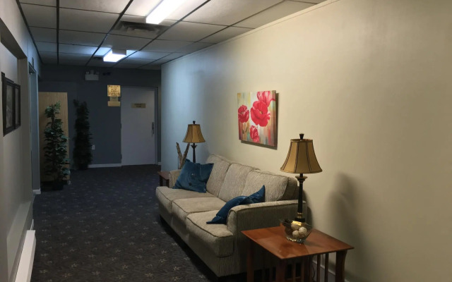 Fairway Inn