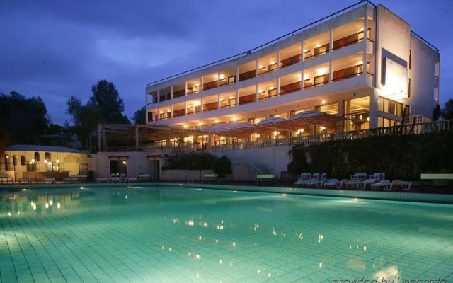 Margarona Royal Hotel