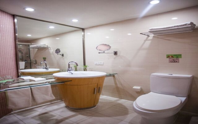voco Nanjing Oriental Pearl by IHG