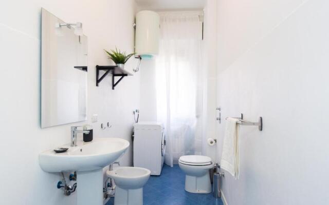 Home Hotel -  Anacreonte 7