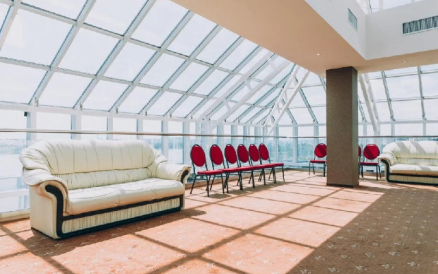 Ramada by Wyndham Constanta