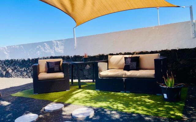Villa Mariola with private pool, sea view, Sat-tv & free Wifi