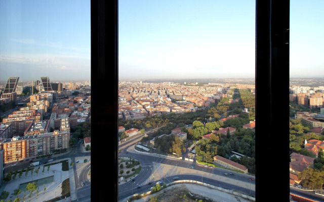 Eurostars Madrid Tower