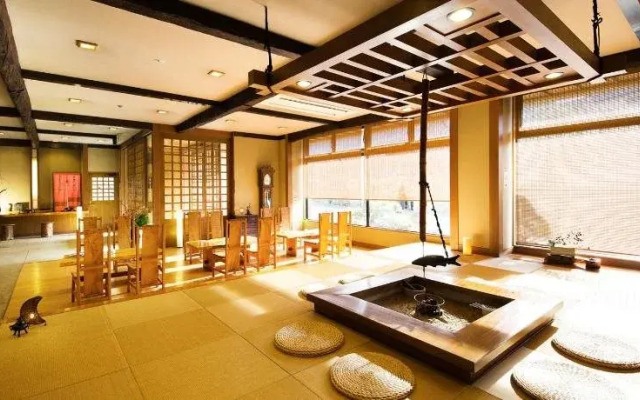 Saninyumura Onsen Kinokairori Kotobukiso