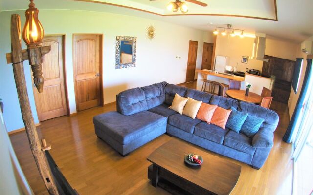 Beach Side House ONNA