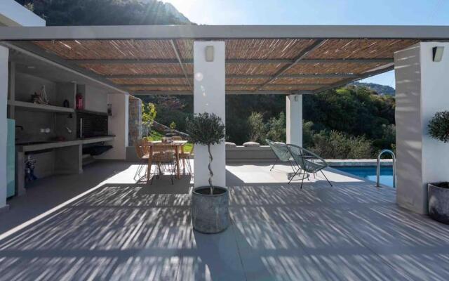 Cosy Stylish Studio, Kalathi Home Suites in Verga
