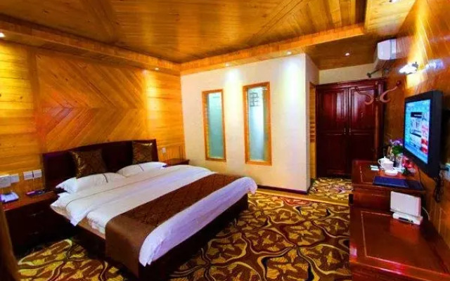 Shangri La Balagezong Lover Valley Hotel