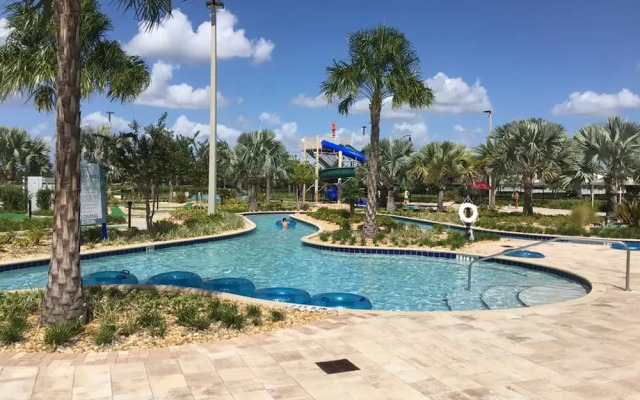 Luxury AND FUN Near Disney Parks 9BR