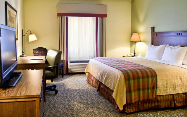 DoubleTree by Hilton Gainesville