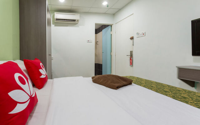 ZEN Rooms Off Changkat