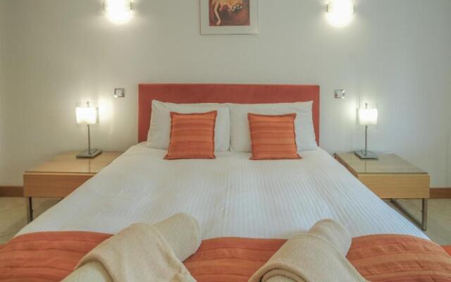 Casa Monte Cristo Apartments - Orange
