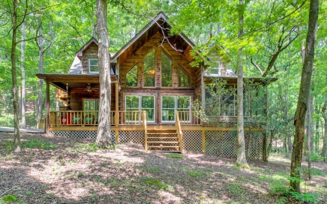 North Georgia Log Cabin Located in Bent Tree!