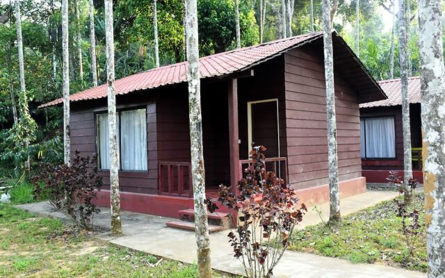 Ezzenza Areca Resort