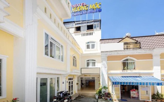 hotelImage