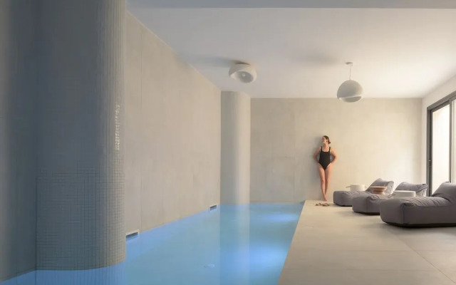 Luxurious Villa Dias With Tennis Court by Estia