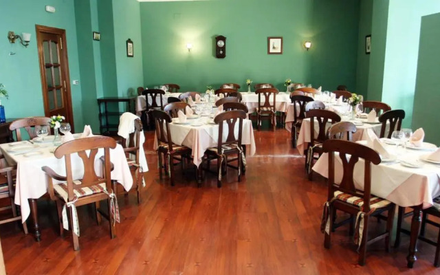 Hotel Alonso de Monroy