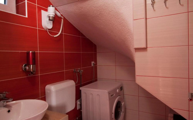 Design Apartments Red Blue