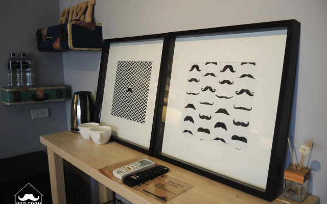 Huzi Room