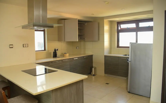 Royal Shaza Suites