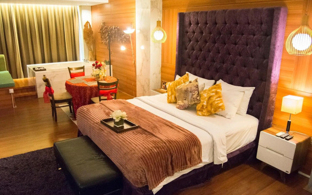 Royal Asnof Hotel
