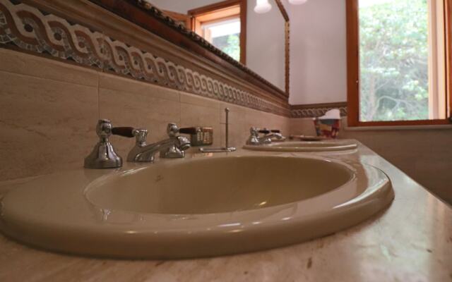 B b Relais Delle Rose Lecce Kissos - Executive With Sauna