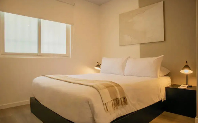 Casa La Paz by Wynwood House