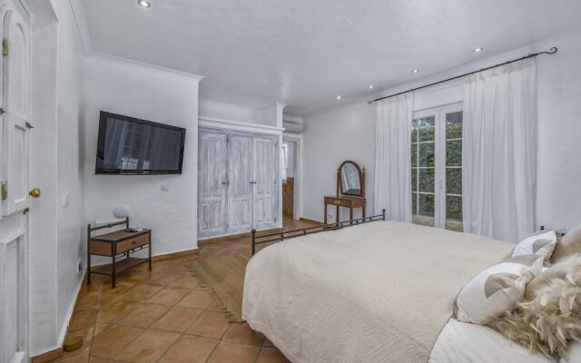 Seaview Countryside Charm Villa Almancil