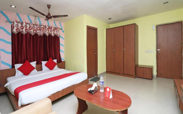 OYO 1764 Hotel Maruti Lodging