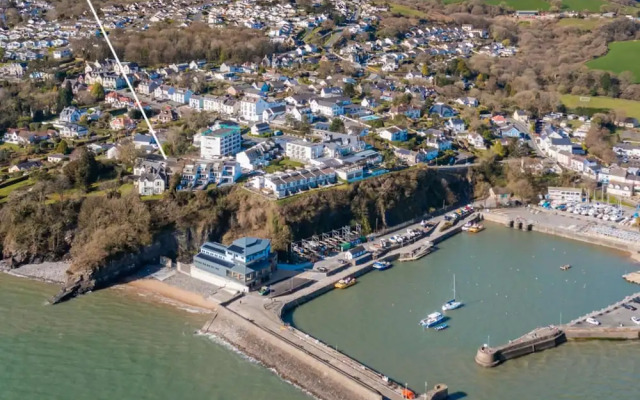 Monkstone Court - Close to Village and Beach