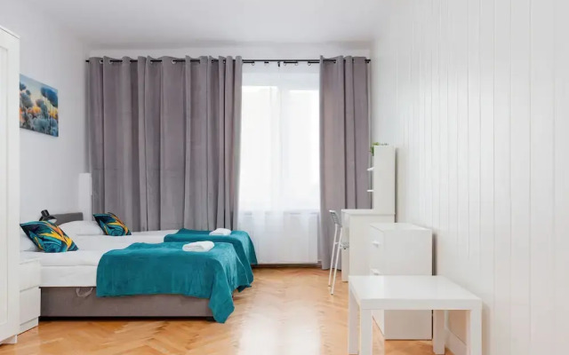 Apartment for 5 People by Renters