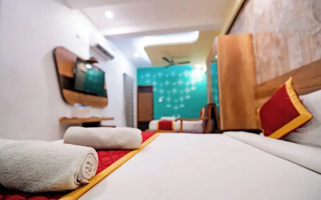 Hotel SDM Golden Tower