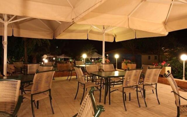 Iria Beach Hotel