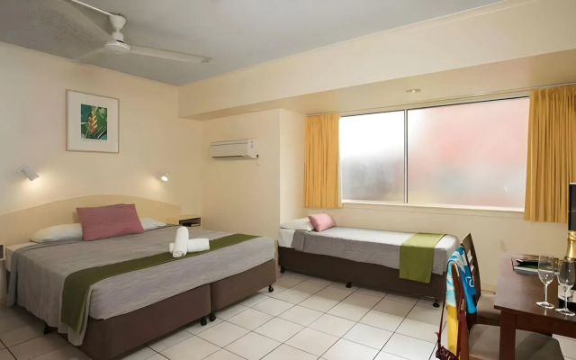 Hides Hotel Cairns