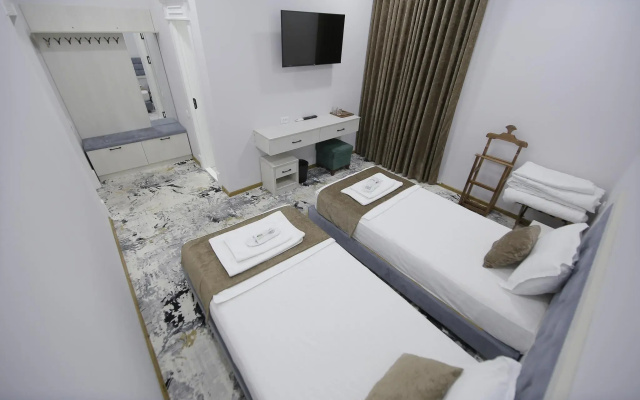 Zehra Hotel
