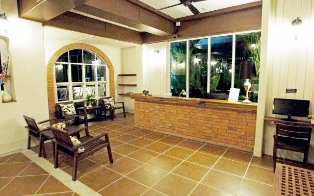 Baan Pimpisa Bangsaray Boutique Residence