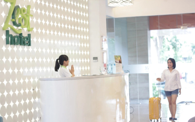 Zest Jemursari by Swiss-Belhotel International